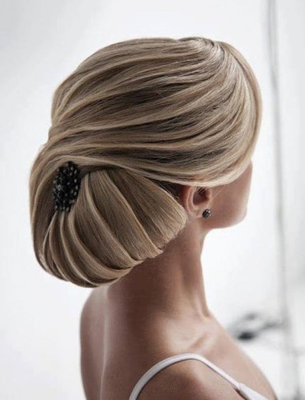 Long Hair Updos For Wedding