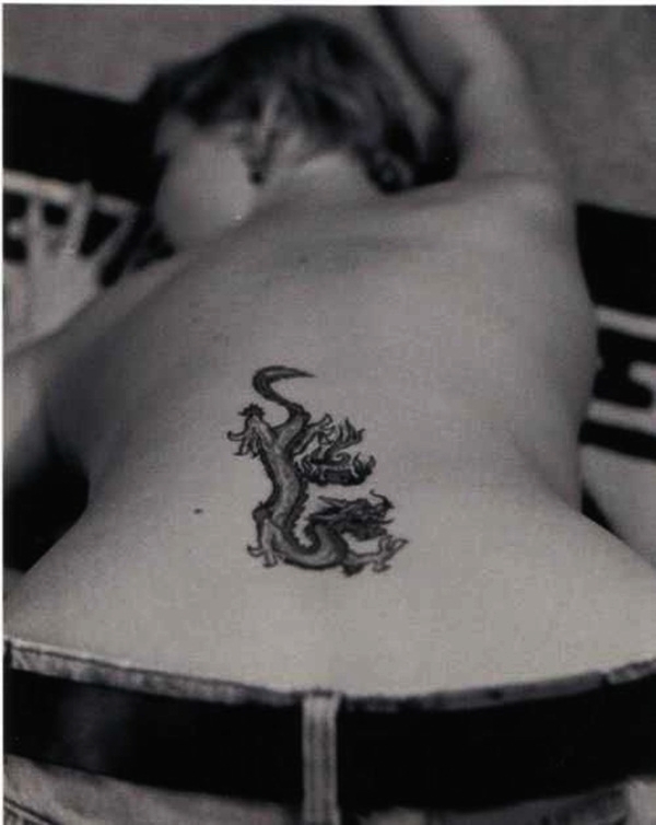 Dragon Tattoo Designs for Men and Women (31)