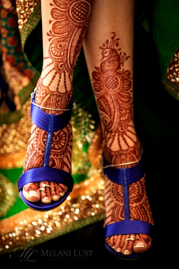 Simple Mehandi Designs for Legs19