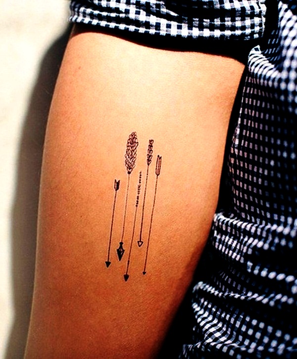 40 Interesting Small Tattoo Designs for Men with New Ideas
