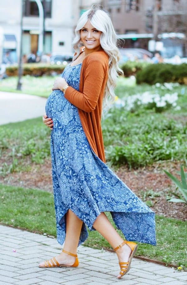 40 Classy Maternity Outfits For Pregnant Women