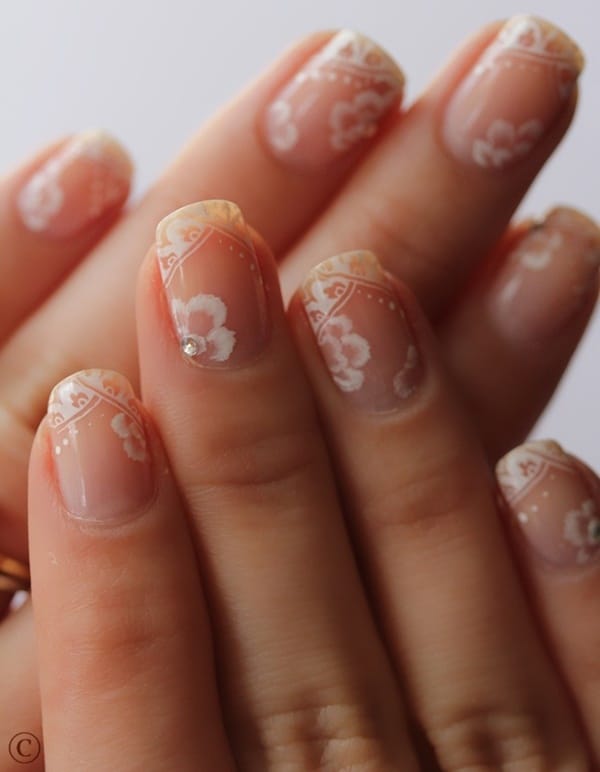 45 Easy Flower Nail Art Designs for Beginners