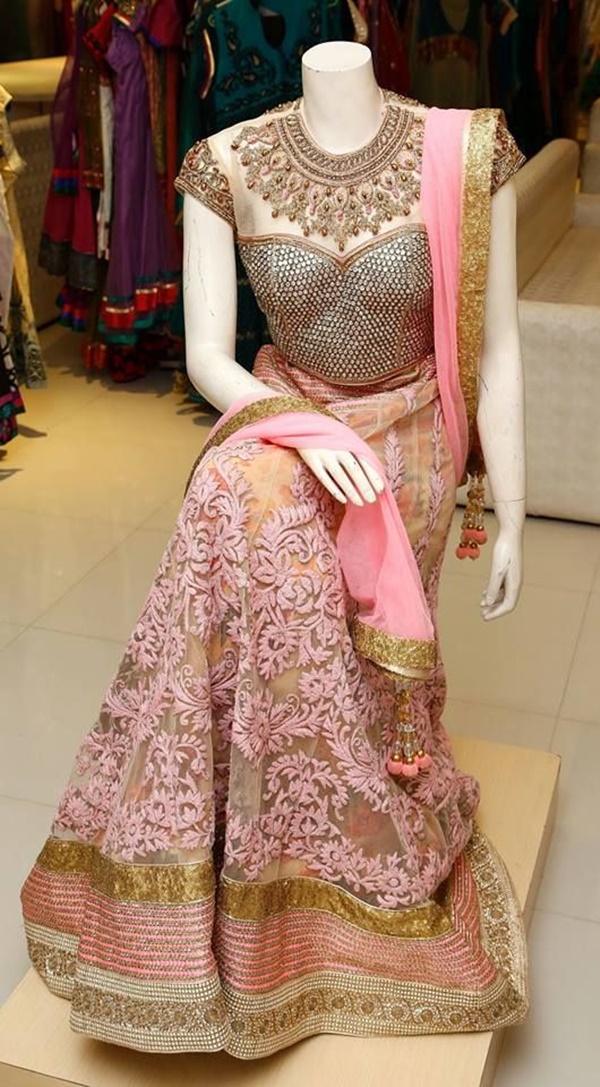 Elegant Indian Dresses and Outfits25