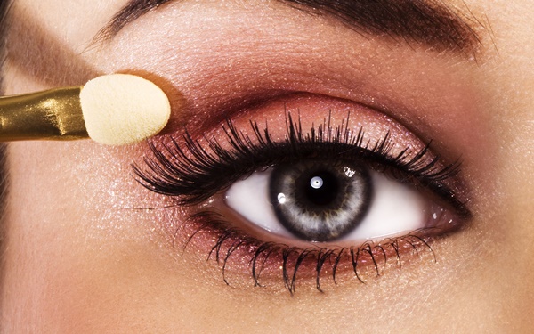 tips and tricks to make your eyes look beautiful8