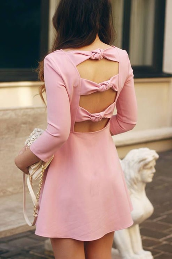 Gorgeous Backless Dresses for Romantic Date (12)