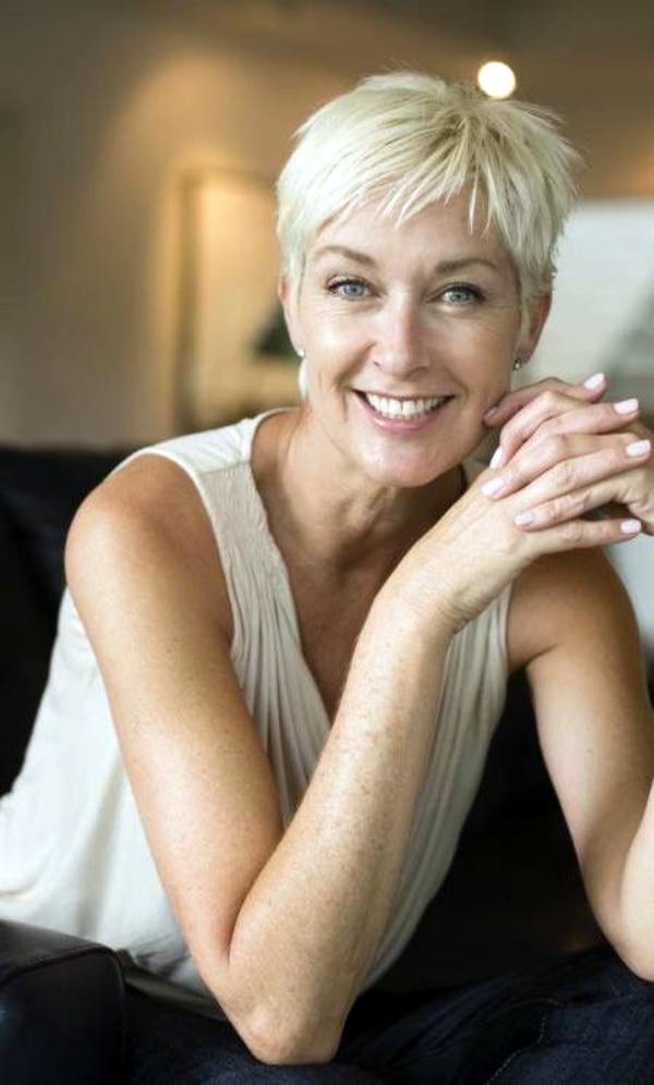 70 AntiAging Short Hairstyles For Older Women