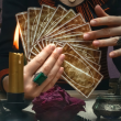 Understanding the Difference between Tarot Reading and Psychic Reading